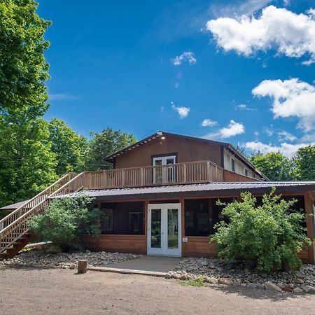 Algonquin Madawaska Lodge Cottage Glamping Cabins Exterior photo