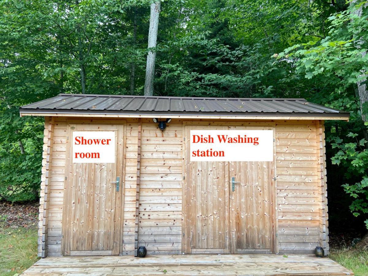 Algonquin Madawaska Lodge Cottage Glamping Cabins Exterior photo